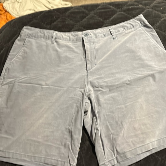 Swiss Tech blue shorts size 42 - Picture 1 of 4